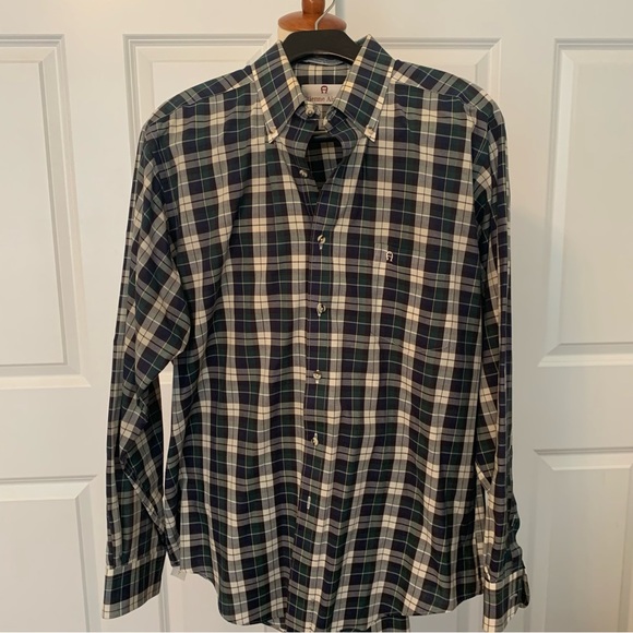 Etienne Aigner Other - Etienne Aigner Men’s Classic Plaid Button Down Shirt